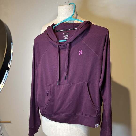 Peloton Tops - Peloton Women's Long‎ Sleeve Hooded Sweatshirt Burgundy Size S